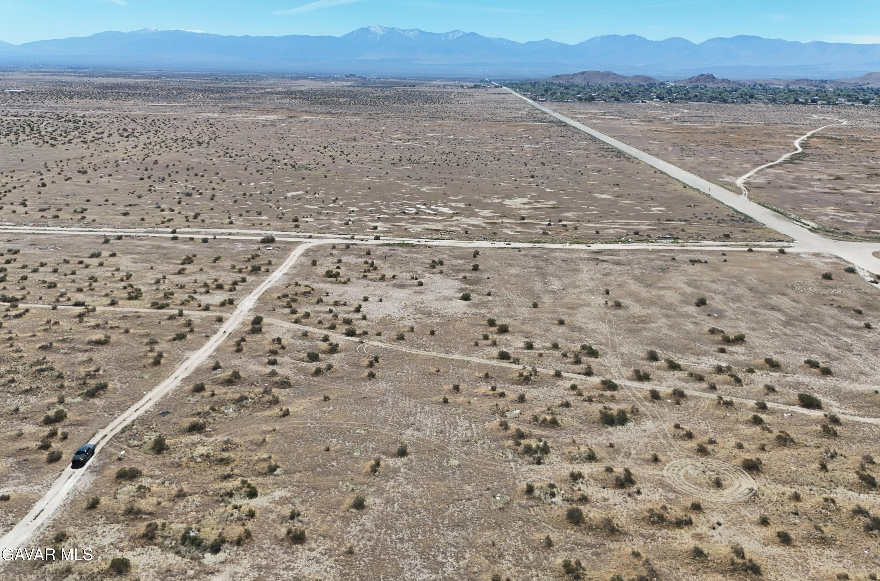 181st Street Lancaster, CA 93535 - Photo 6 of 12 a view of lake and mountain