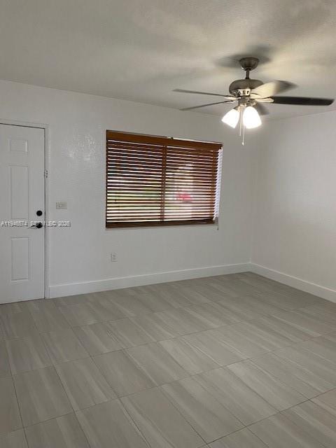 1170 Northwest 90th Street Miami, FL 33150 - Photo 3 of 16