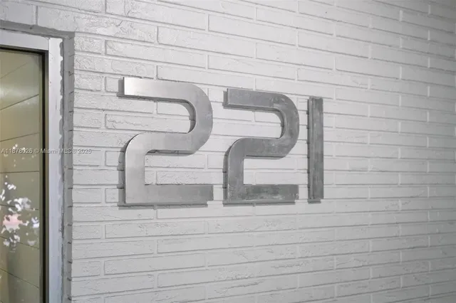 a close view of sink