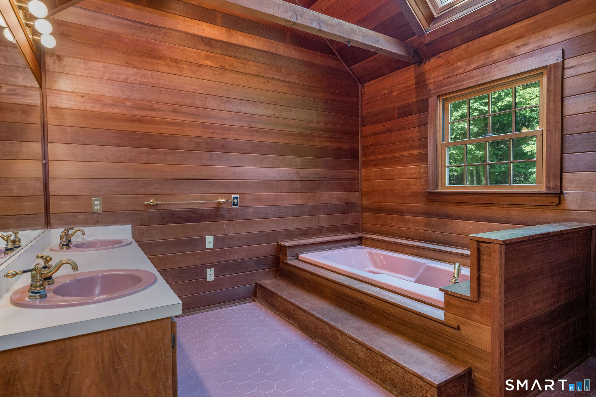 55 Sleepy Hill Road Southbury, CT 06488 - Photo 26 of 40 Primary Bathroom. Also has a stall shower.