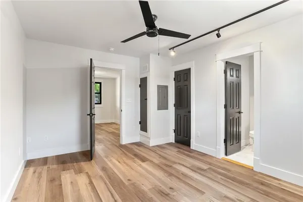 $1,250 | 4421 Burgundy Street, Unit 202, New Orleans, LA 70117