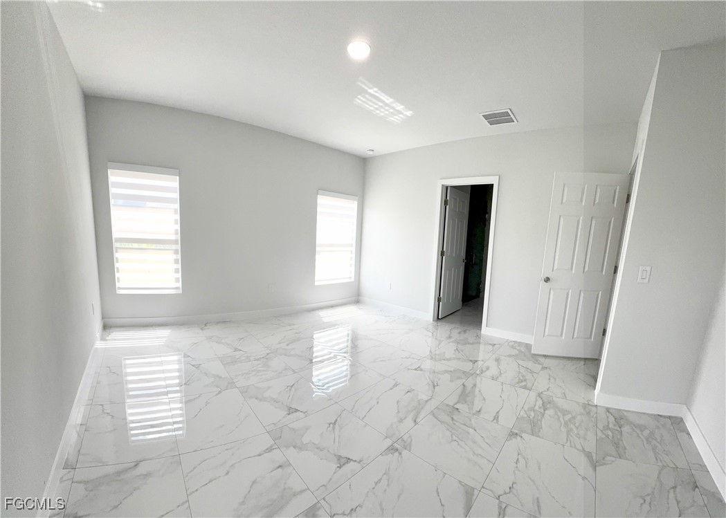 825 Porter Street East Lehigh Acres, FL 33936 - Photo 14 of 40