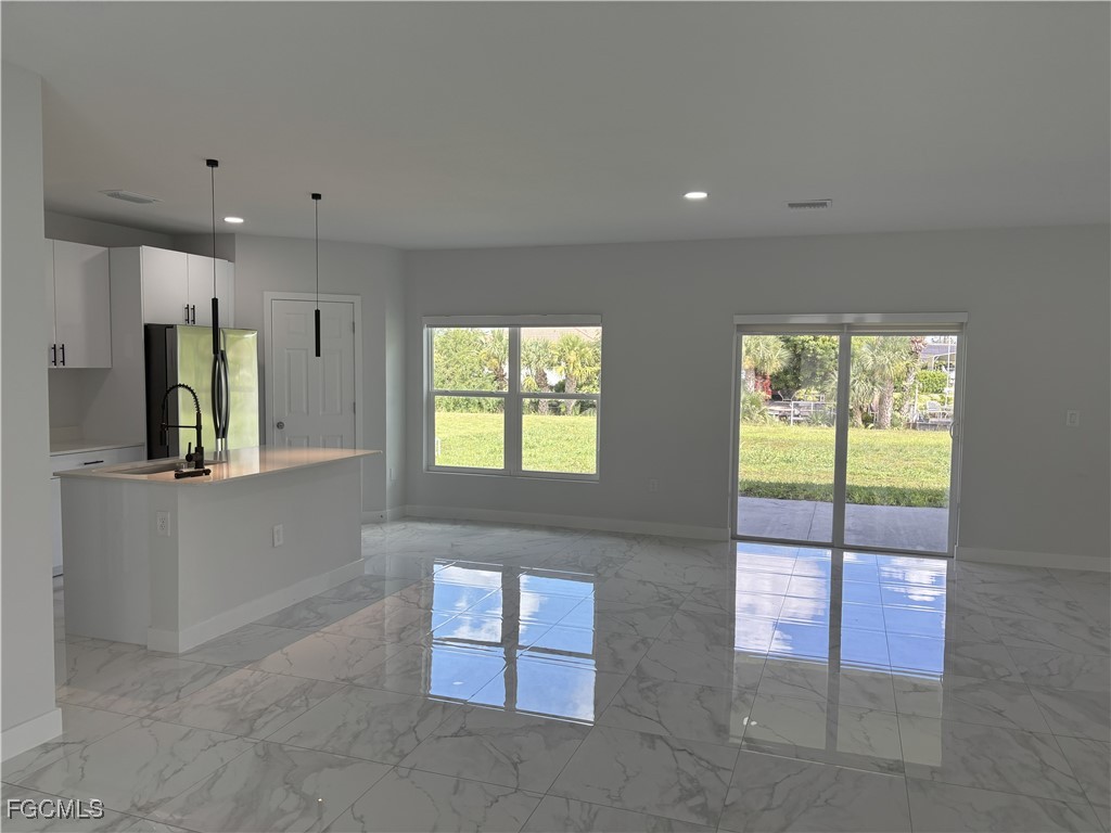 825 Porter Street East Lehigh Acres, FL 33936 - Photo 17 of 40