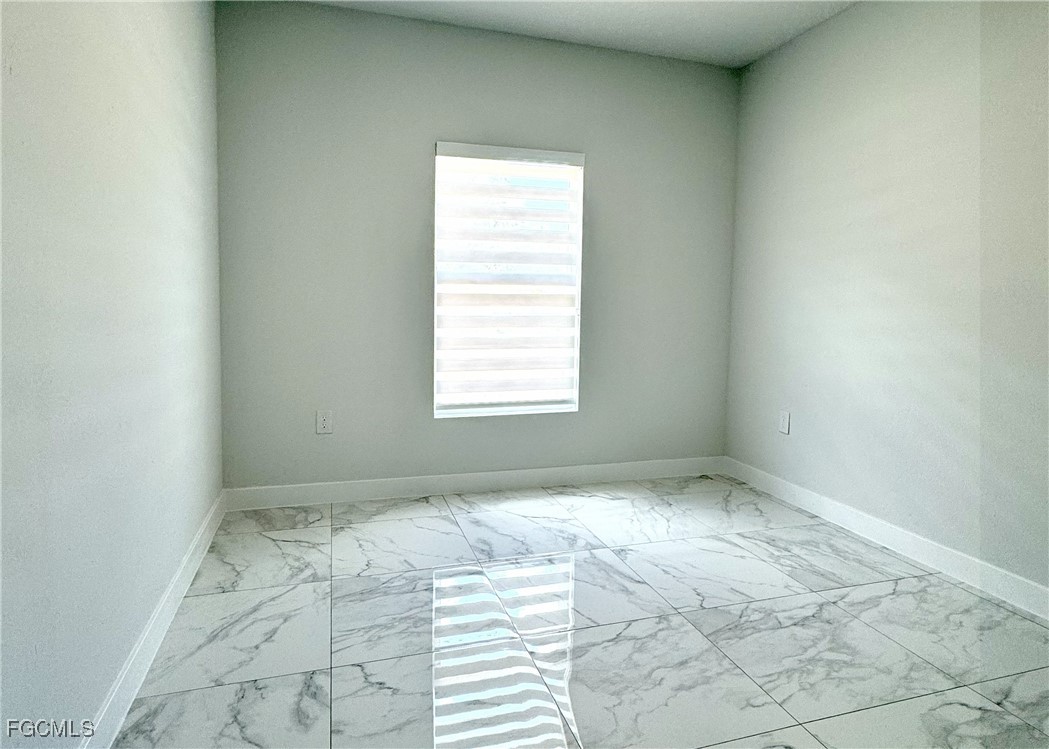 825 Porter Street East Lehigh Acres, FL 33936 - Photo 9 of 40