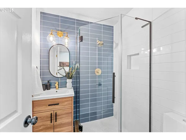 $692,000 | 9435 Southeast 282nd Avenue, Boring, OR 97009