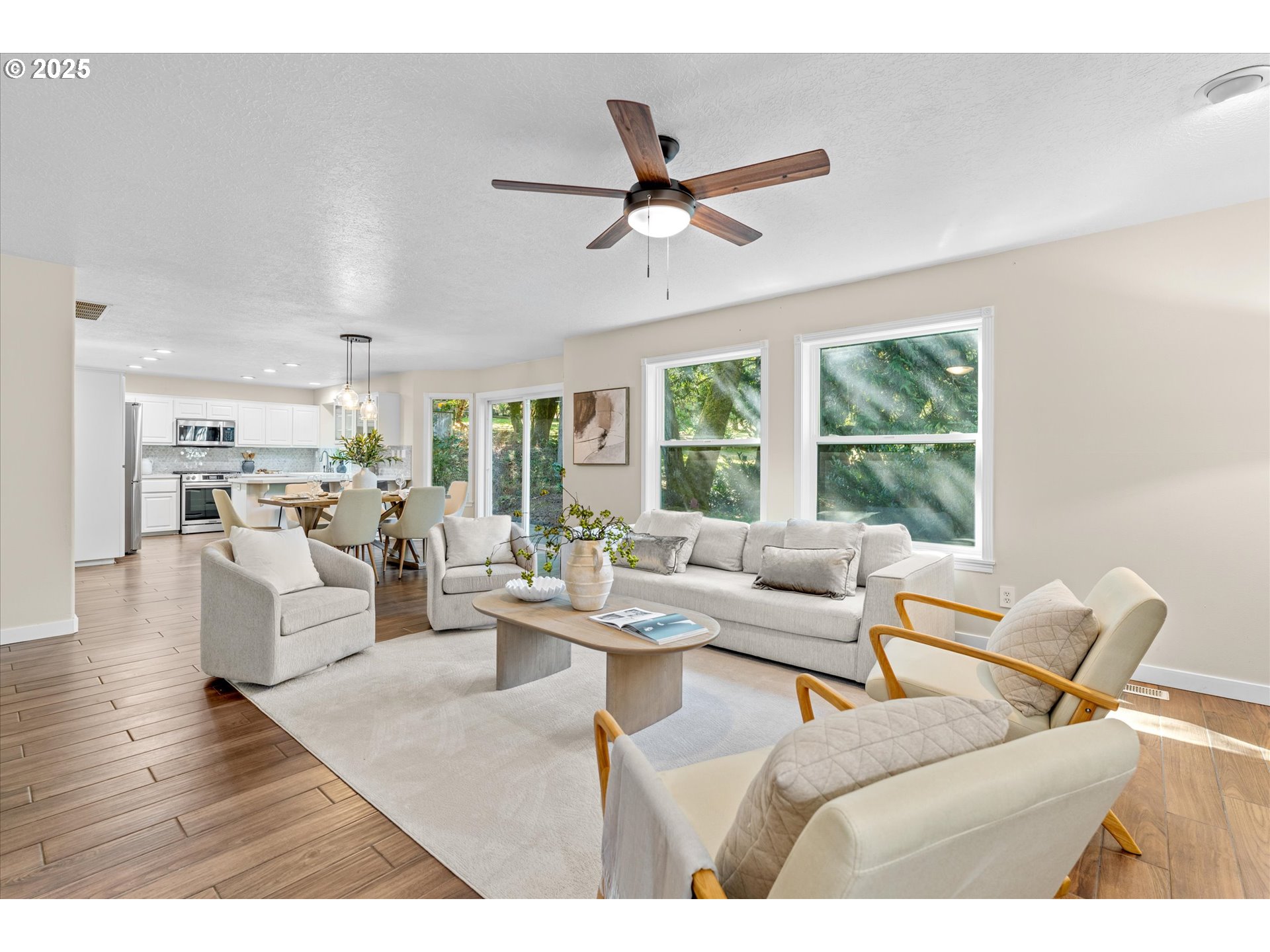 9435 Southeast 282nd Avenue Boring, OR 97009 - Photo 8 of 43