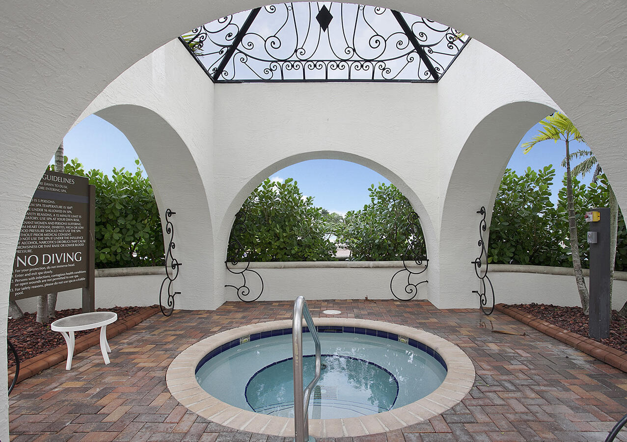 2916 Payson Way Wellington, FL 33414 - Photo 75 of 80 OLYMPIA