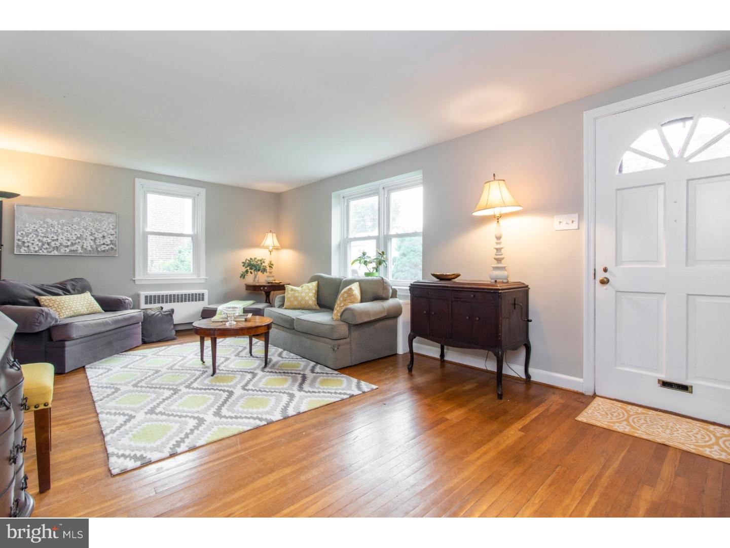 2032 Jenkintown Road Glenside, PA 19038 - Photo 4 of 25 Gallery Image 4
