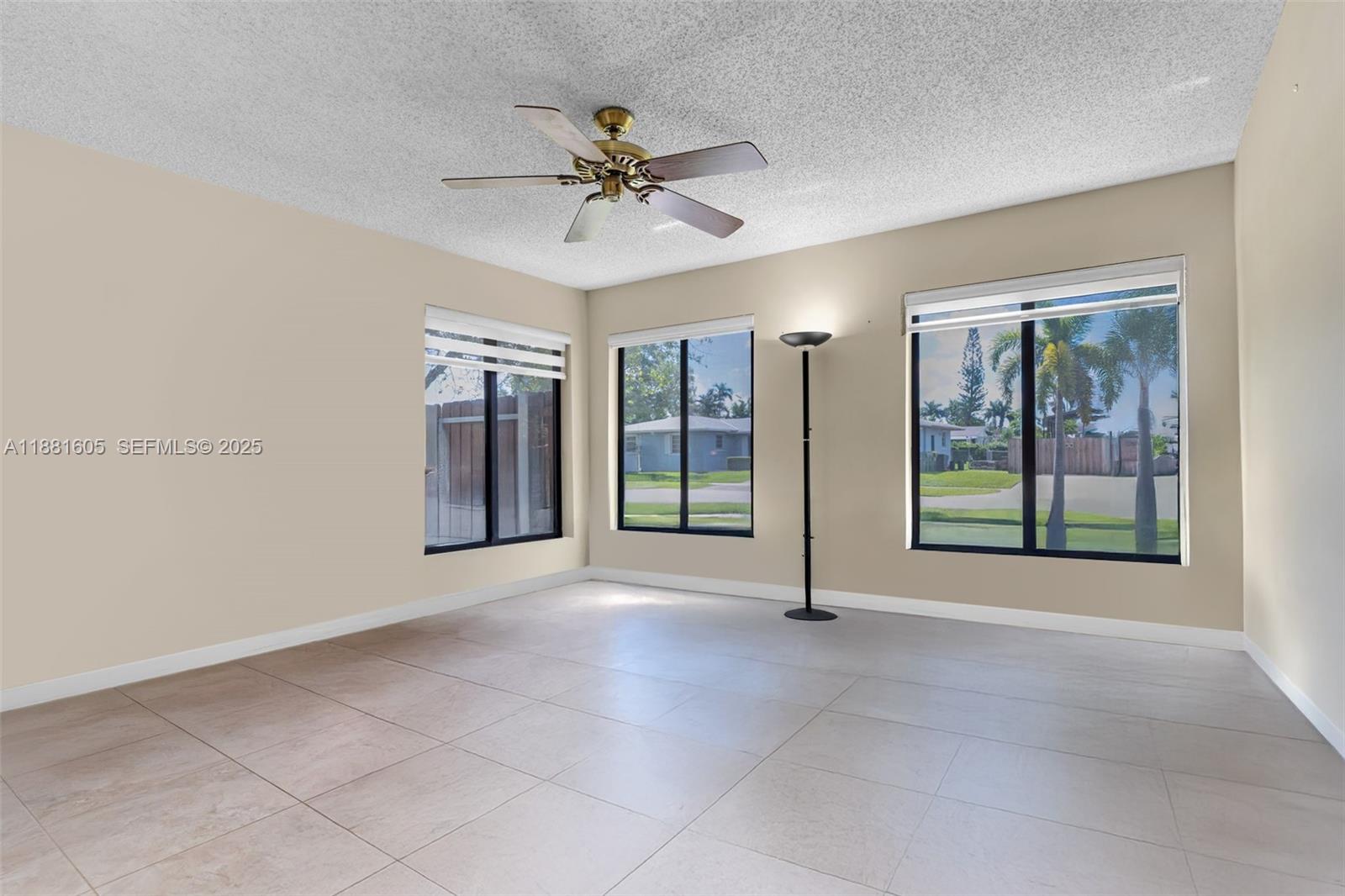 407 Northwest 18th Street Homestead, FL 33030 - Photo 22 of 44