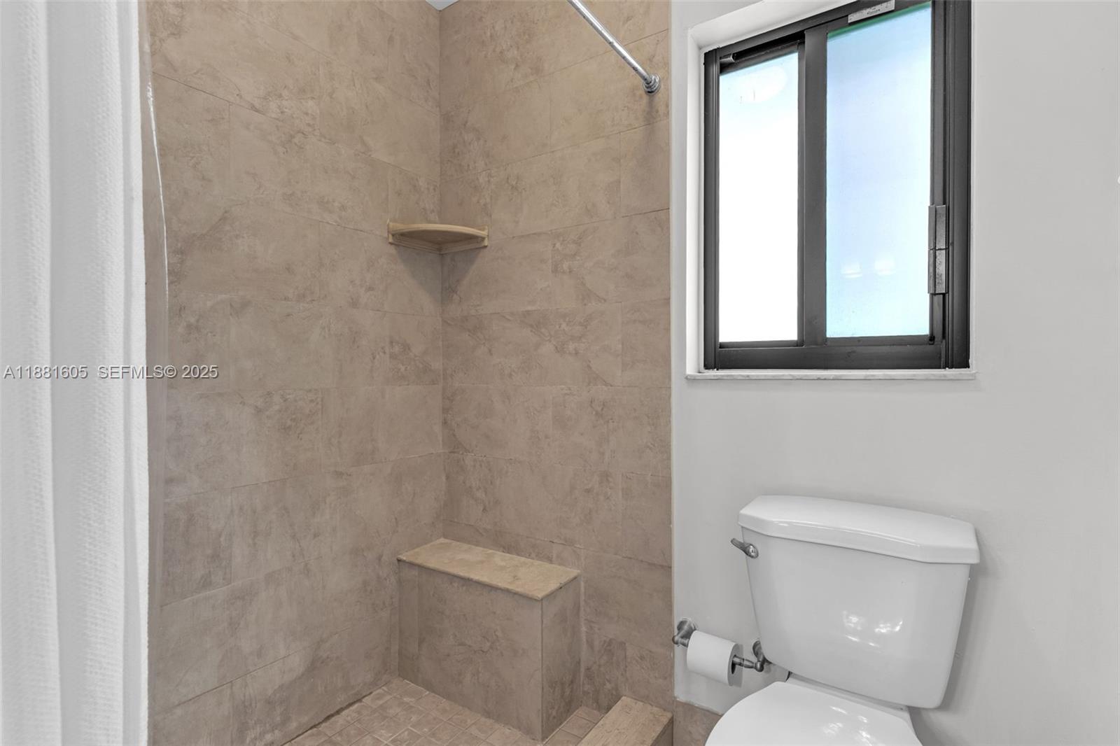 407 Northwest 18th Street Homestead, FL 33030 - Photo 27 of 44