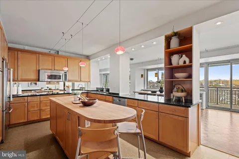 $1,050,000 | 3900 Watson Place Northwest, Unit A 8FG, Washington, DC 20016