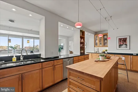 $1,050,000 | 3900 Watson Place Northwest, Unit A 8FG, Washington, DC 20016