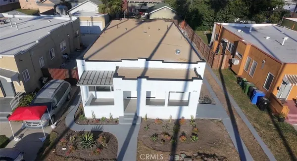 $925,000 | 4706 8th Avenue, Los Angeles, CA 90043