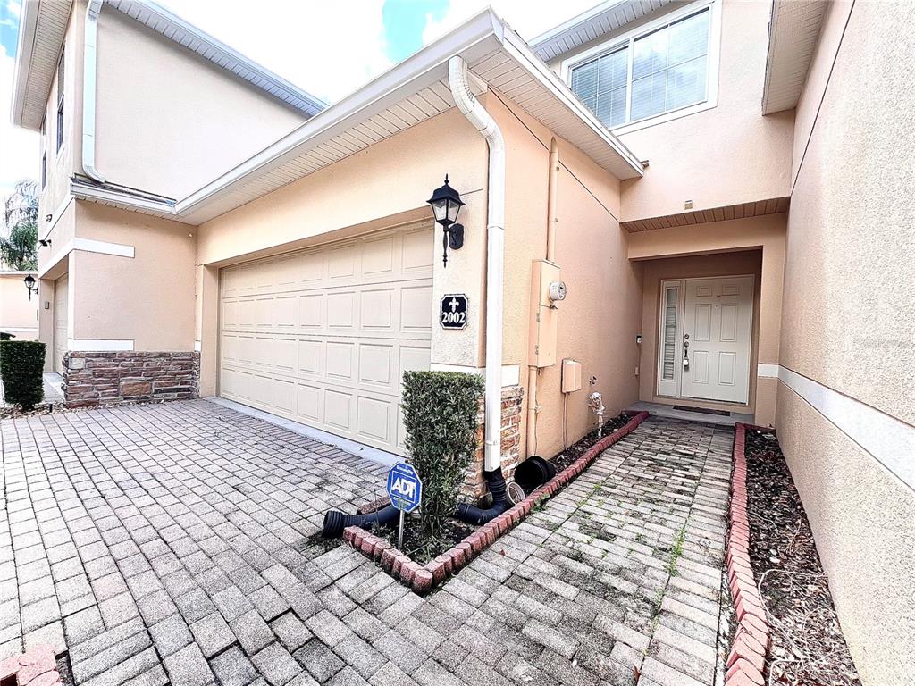 2002 Gold Spring Cove Kissimmee, FL 34743 - Photo 1 of 27 Gallery Image 1
