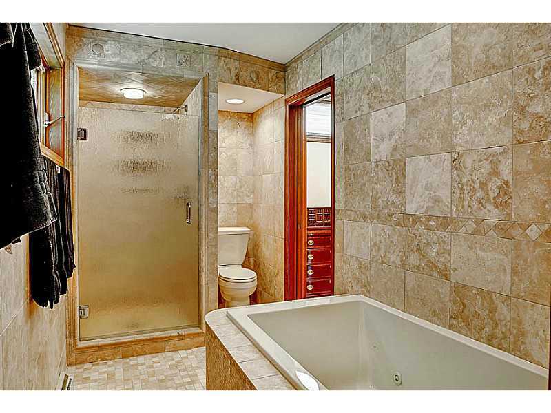 6 Chin Hill Road Westerly, RI 02891 - Photo 17 of 25 Master Bath/Spa.