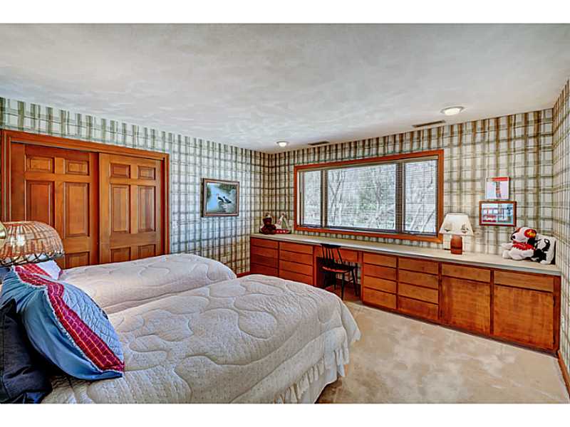 6 Chin Hill Road Westerly, RI 02891 - Photo 20 of 25 Bedroom.