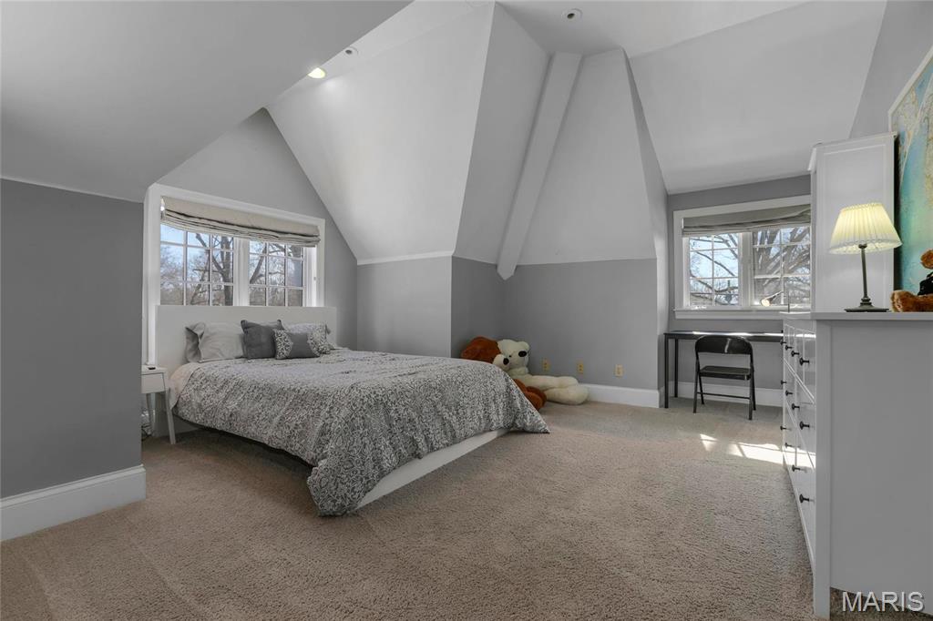 15 Chipper Road Frontenac, MO 63131 - Photo 26 of 70 Gallery Image 26