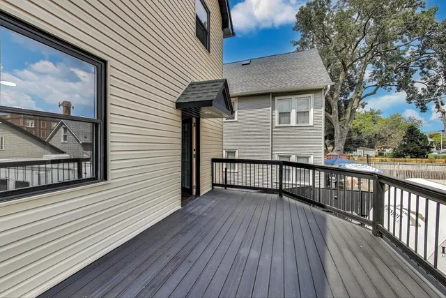 $799,000 | 4305 North Mobile Avenue, Chicago, IL 60634