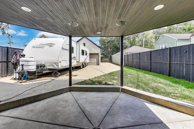 $799,000 | 4305 North Mobile Avenue, Chicago, IL 60634