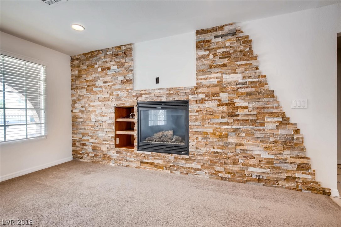 5124 Royer Ranch Road Las Vegas, NV 89149 - Photo 4 of 27