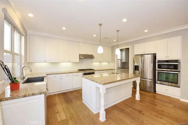 $6,800 | 237 Wyndover, Irvine, CA 92620