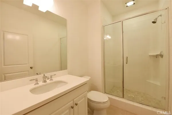 $6,800 | 237 Wyndover, Irvine, CA 92620