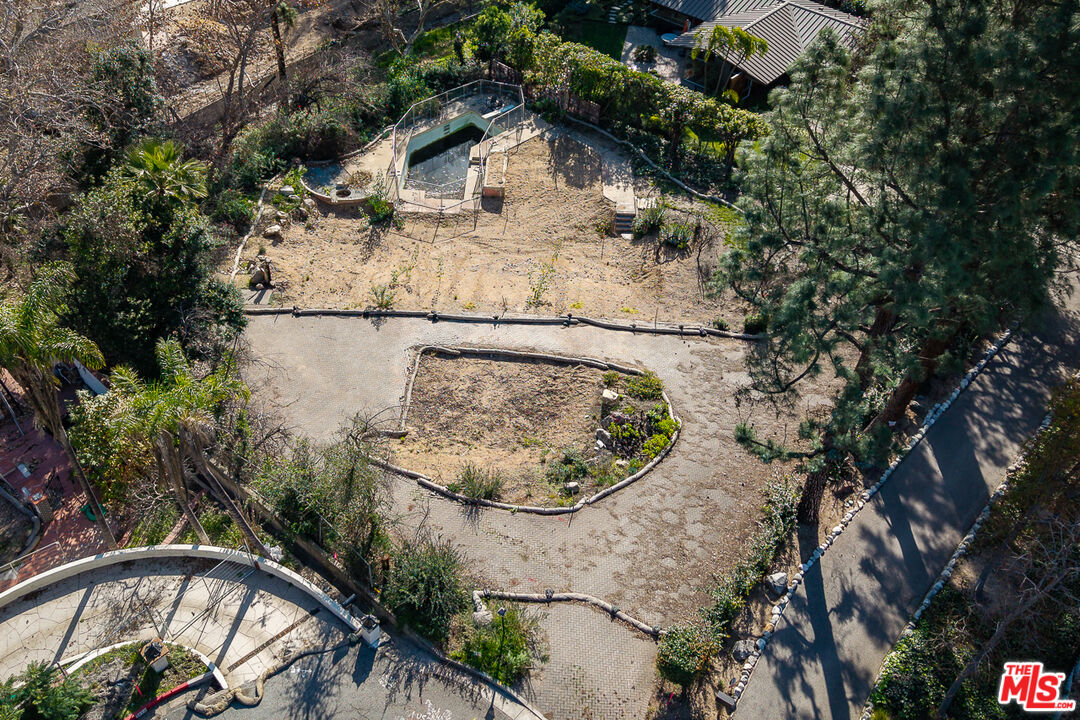 1414 East Palm Street Altadena, CA 91001 - Photo 11 of 15