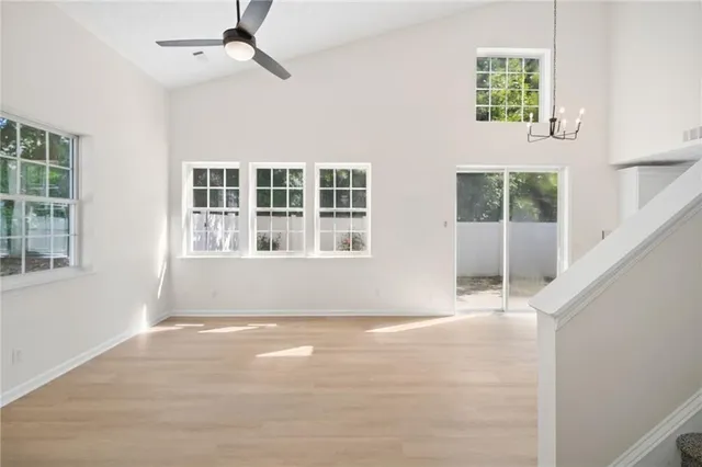 $2,190 | 872 Windcroft Circle Northwest, Acworth, GA 30101