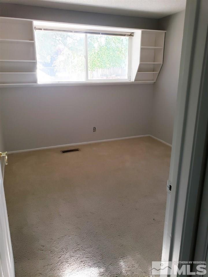 4255 Ranchita Way Reno, NV 89502 - Photo 10 of 18 Photo 10