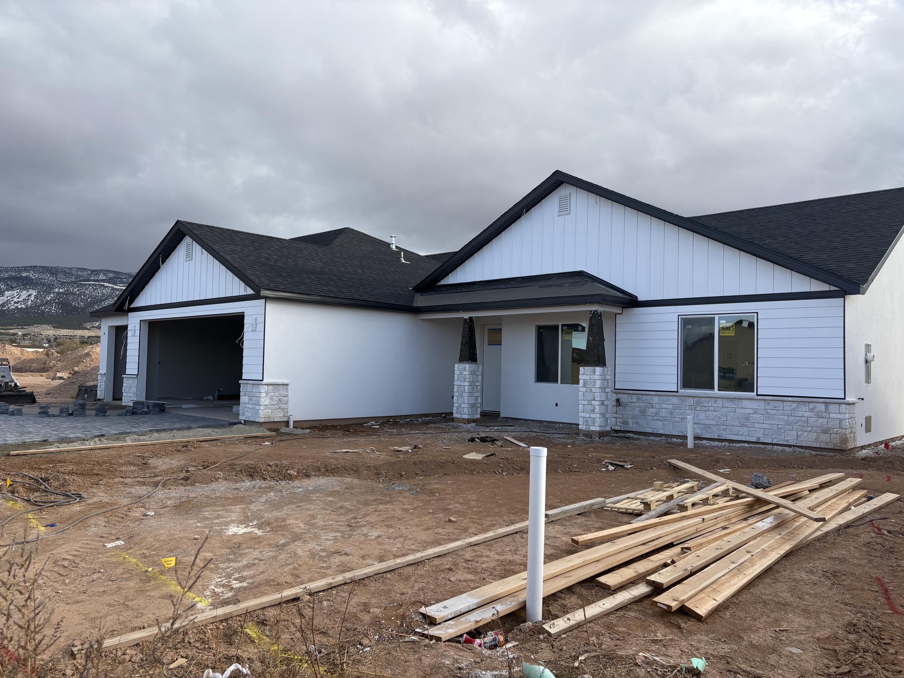 910 Winchester Drive Enoch, UT 84721 - Photo 1 of 1 Front