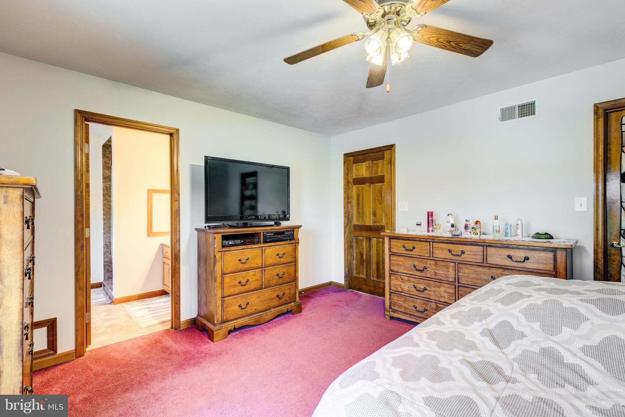 2255 Harney Road Littlestown, PA 17340 - Photo 28 of 50 Owners bedroom with full bath and walk in closet
