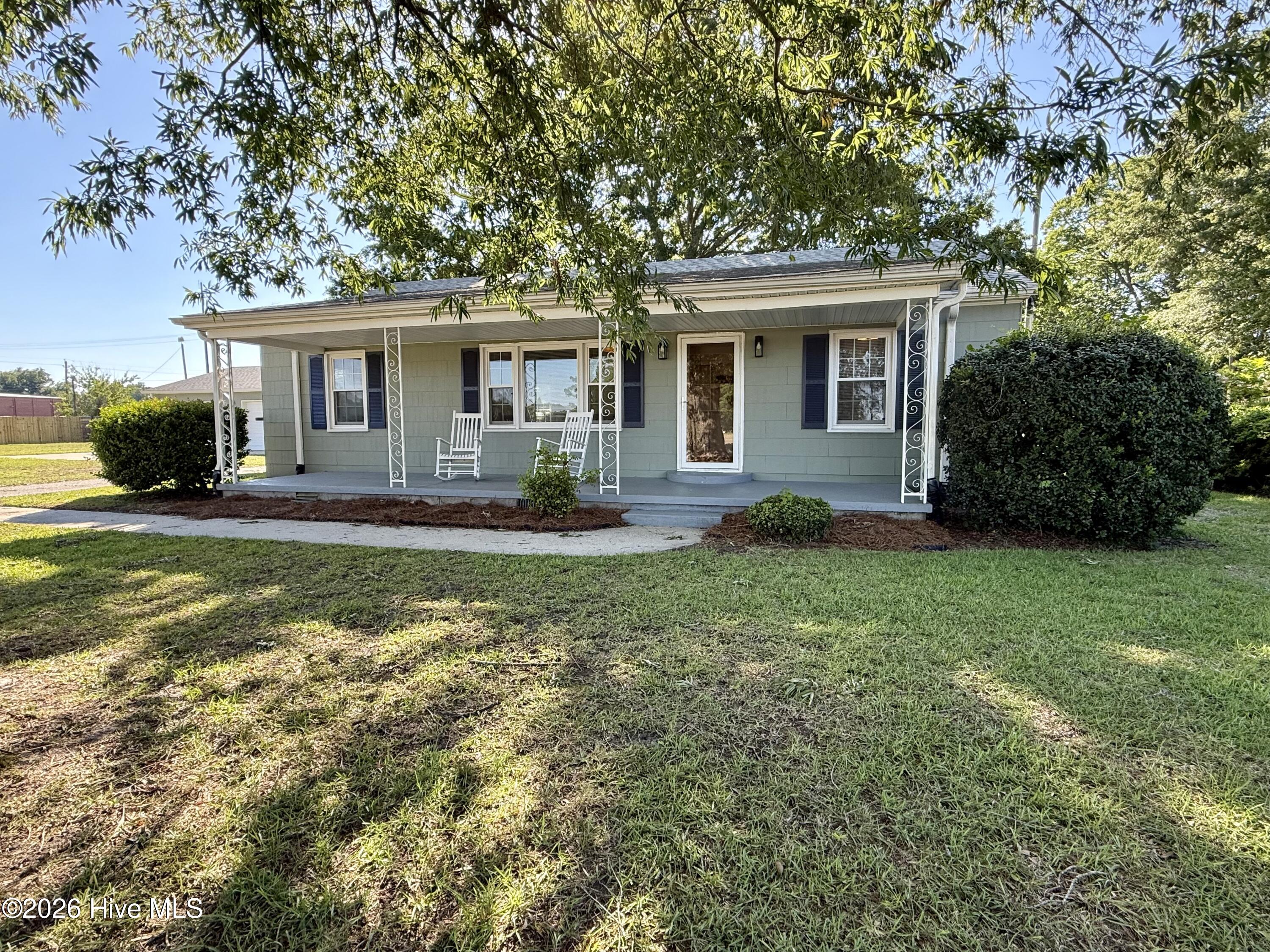 161 Walhurst Avenue Chocowinity, NC 27817 - Photo 1 of 73