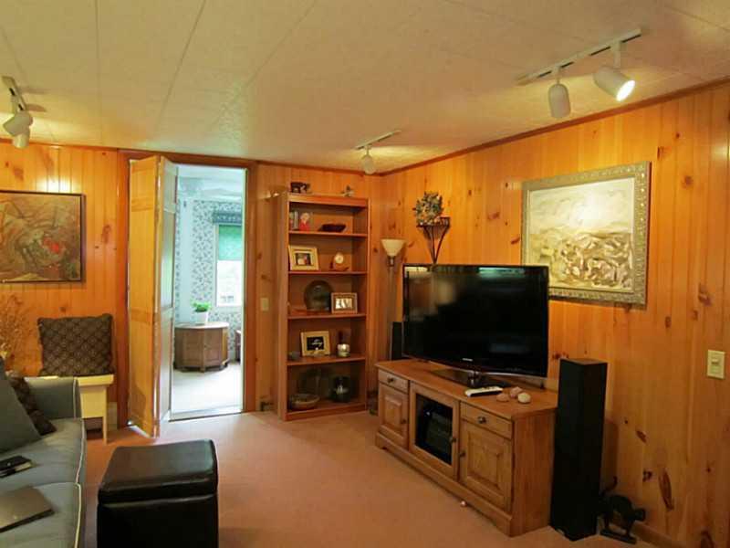 238 Thorne Road Sullivan, ME 04664 - Photo 4 of 31 Living Room.