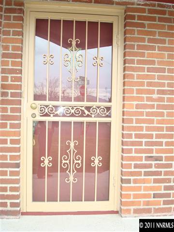 995 Wilkinson Avenue Reno, NV 89502 - Photo 1 of 12 a view of a brick building with a window