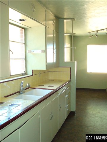 995 Wilkinson Avenue Reno, NV 89502 - Photo 3 of 12 a bathroom with a sink and a large window