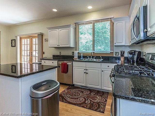 3891 Beechcrest Road Rochester Hills, MI 48309 - Photo 25 of 54