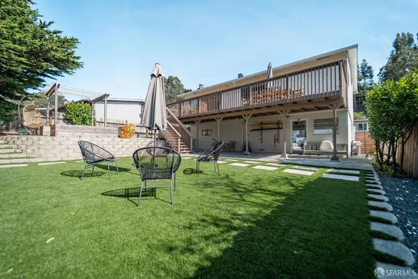 $1,299,000 | 935 Regina Way, Pacifica, CA 94044