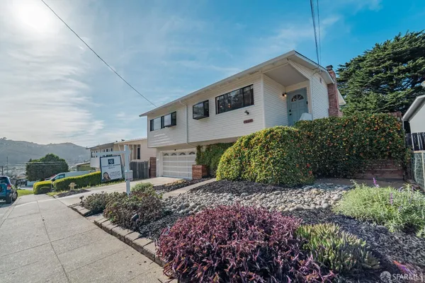 $1,299,000 | 935 Regina Way, Pacifica, CA 94044