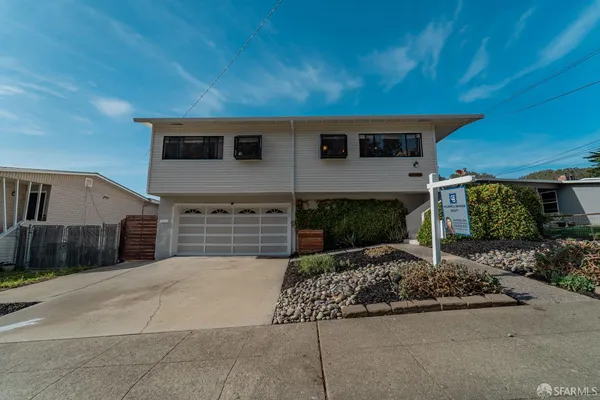 $1,299,000 | 935 Regina Way, Pacifica, CA 94044