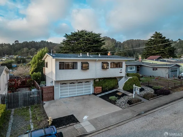 $1,299,000 | 935 Regina Way, Pacifica, CA 94044