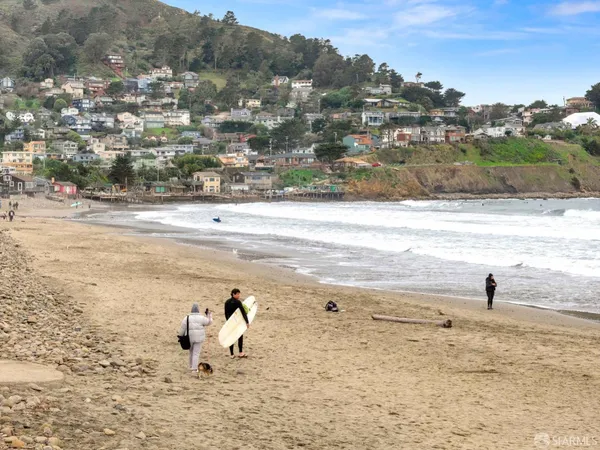 $1,299,000 | 935 Regina Way, Pacifica, CA 94044
