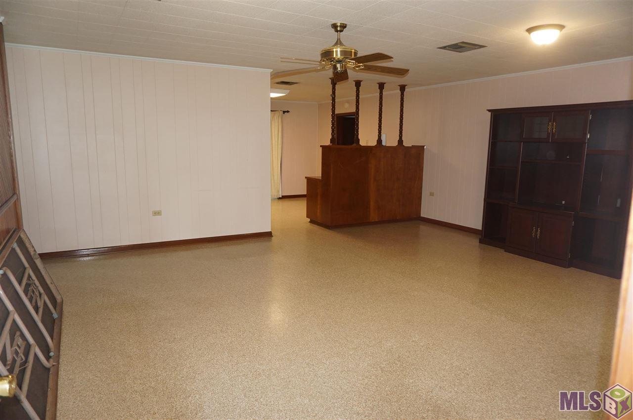 206 4 Point Drive Raceland, LA 70394 - Photo 4 of 31