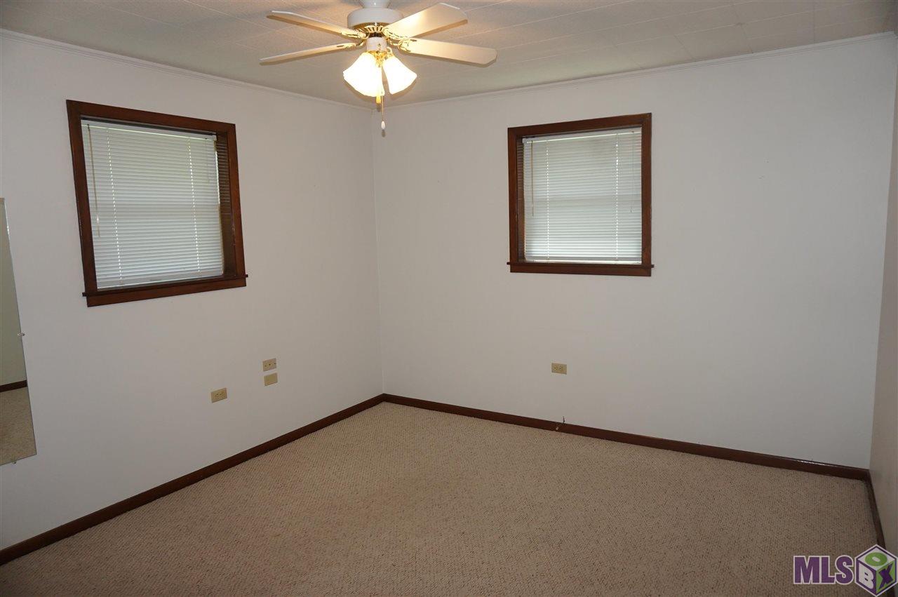 206 4 Point Drive Raceland, LA 70394 - Photo 7 of 31