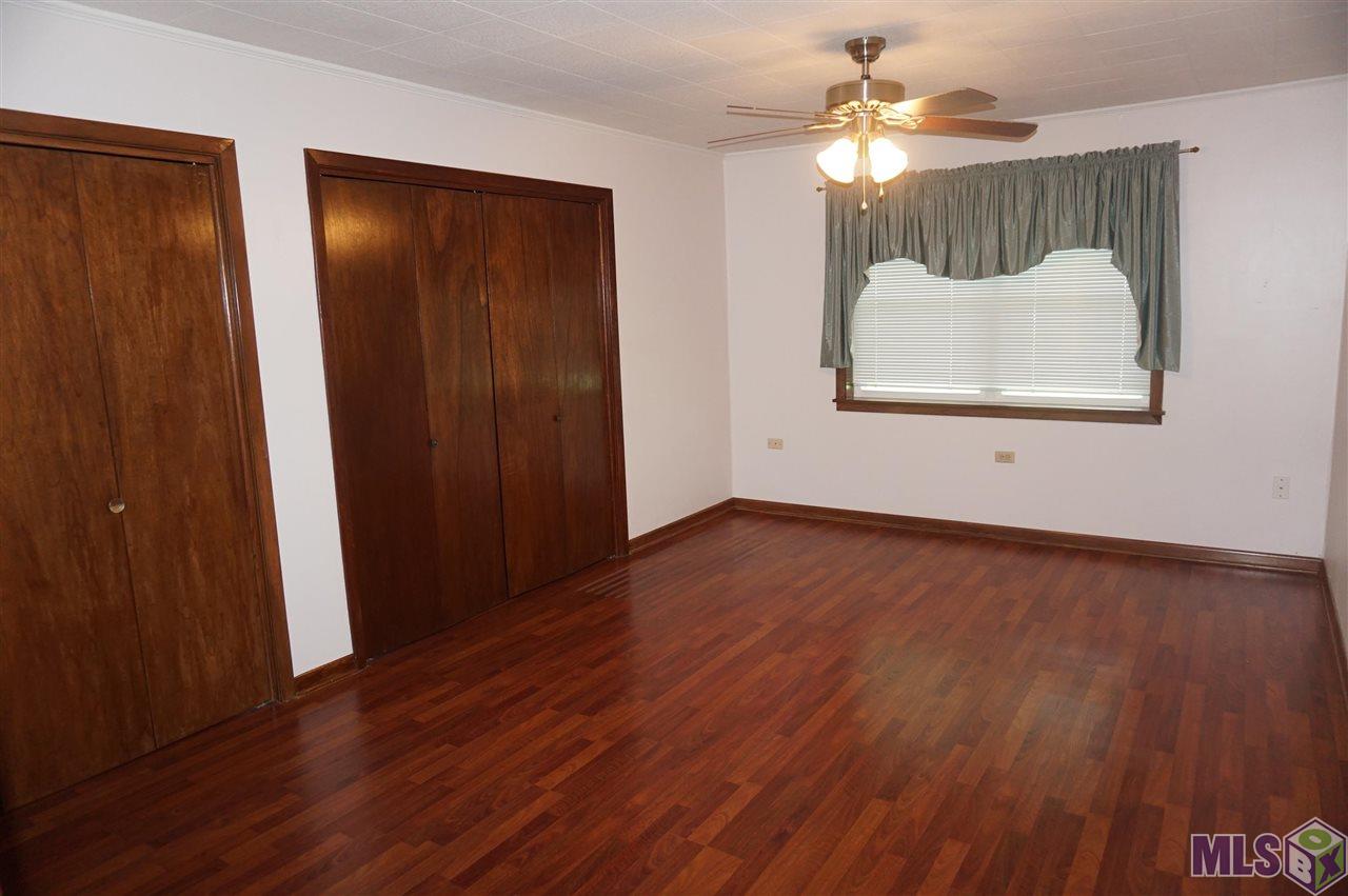 206 4 Point Drive Raceland, LA 70394 - Photo 9 of 31