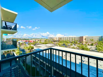 $399,000 | 1114 Santa Rosa Boulevard, Unit 611, Fort Walton Beach, FL 32548