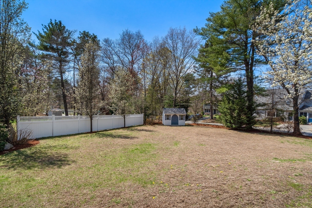 32 Overlook Road Wayland, MA 01778 - Photo 16 of 16