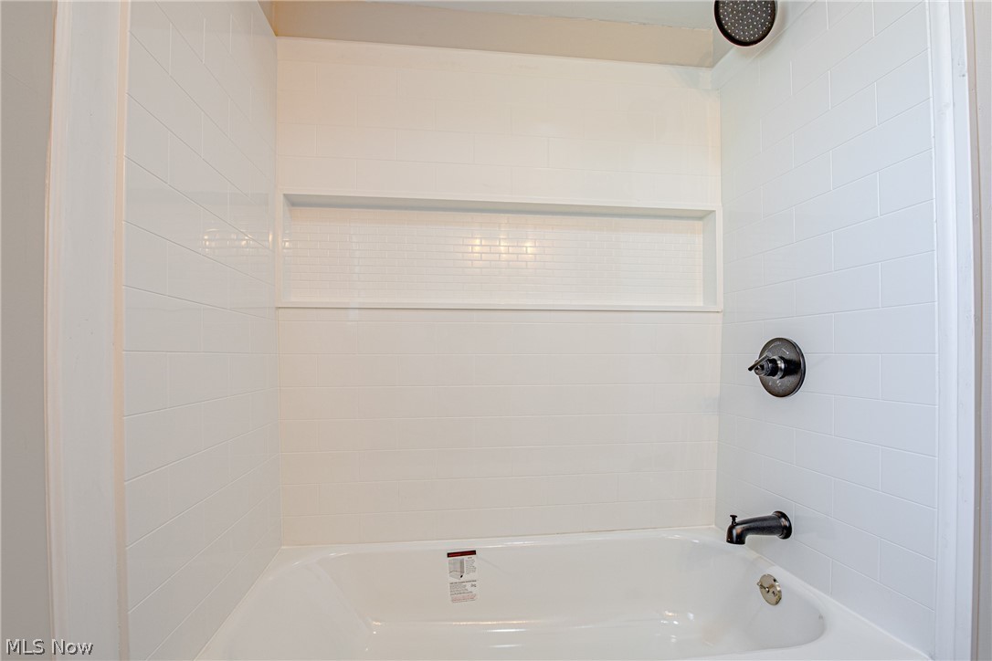 5000 Ridgebury Boulevard Cleveland, OH 44124 - Photo 20 of 26 Gallery Image 20