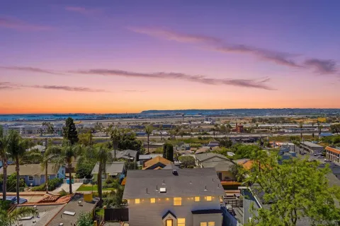 $899,000 | 1663 Guy Street, San Diego, CA 92103