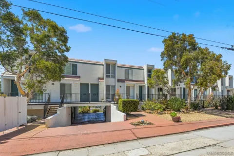 $899,000 | 1663 Guy Street, San Diego, CA 92103