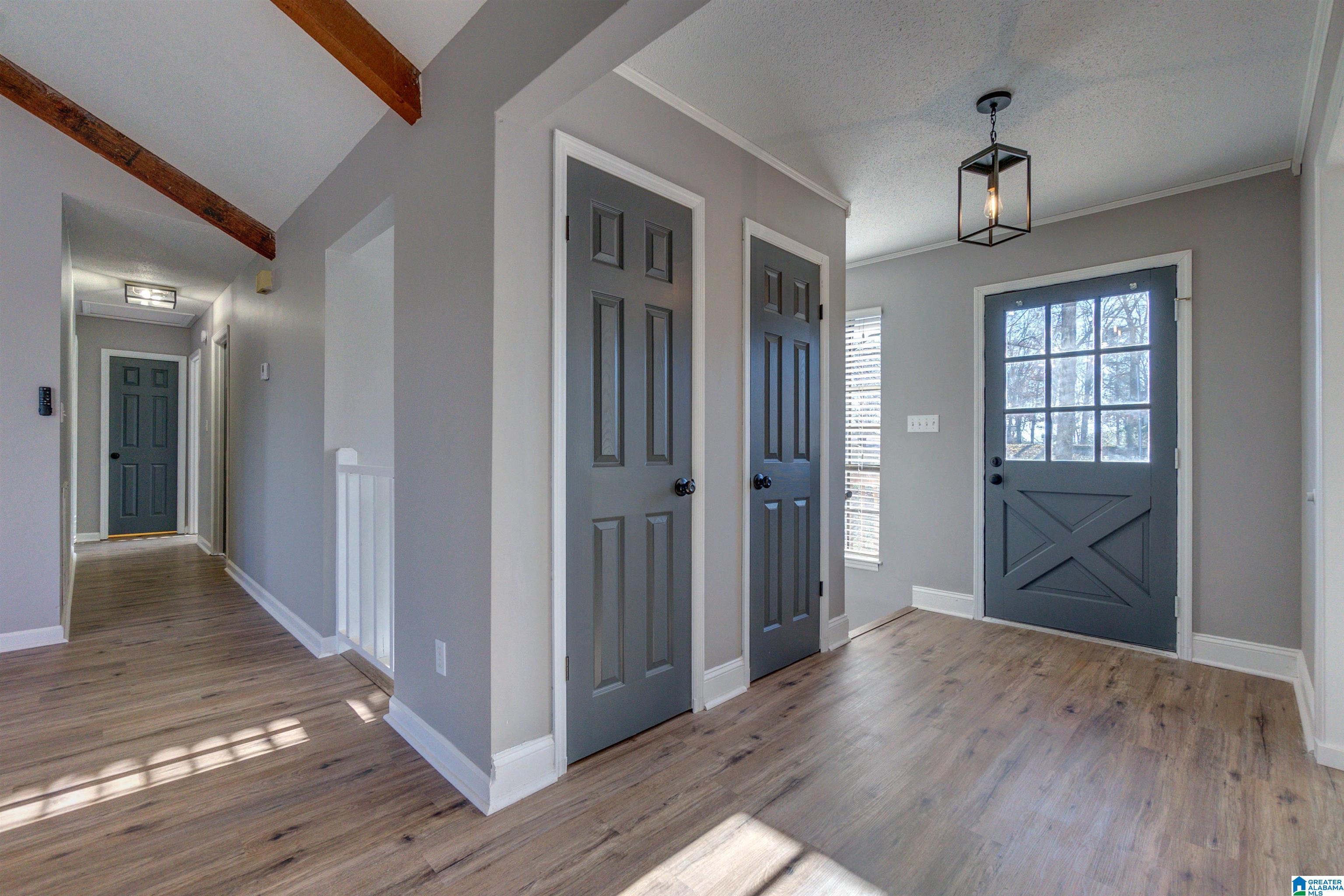 201 Port S Lane Alabaster, AL 35007 - Photo 8 of 49